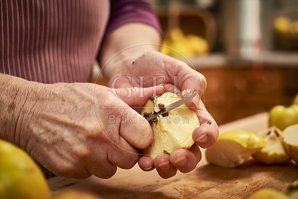 091472 Herstellung von Quittensaft