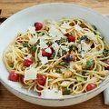 099834 Pasta mit kleinen Tomaten