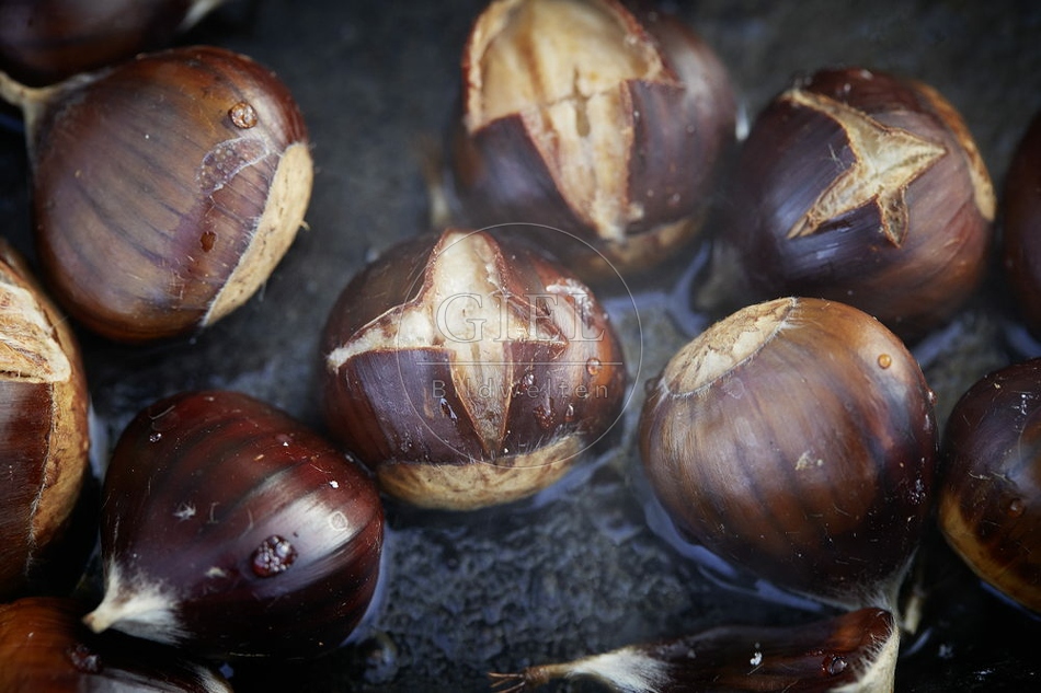 108567 Esskastanien rösten, Rezept, Kochen
