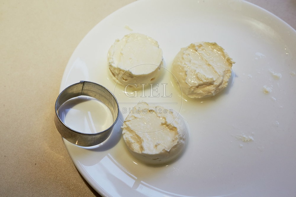 109563 Meerettich-Mousse zubereiten