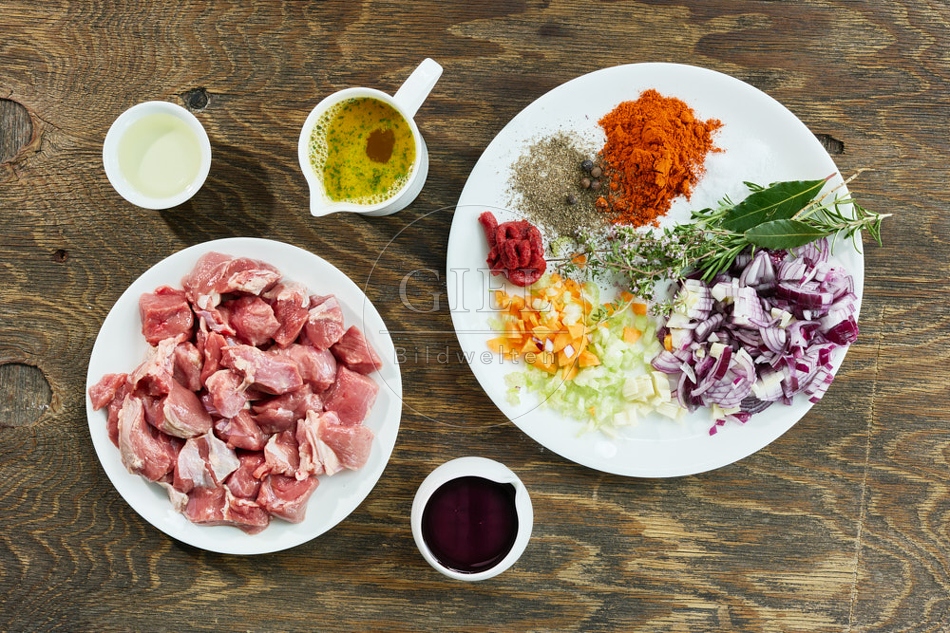 116734 Zutaten für Lammgulasch