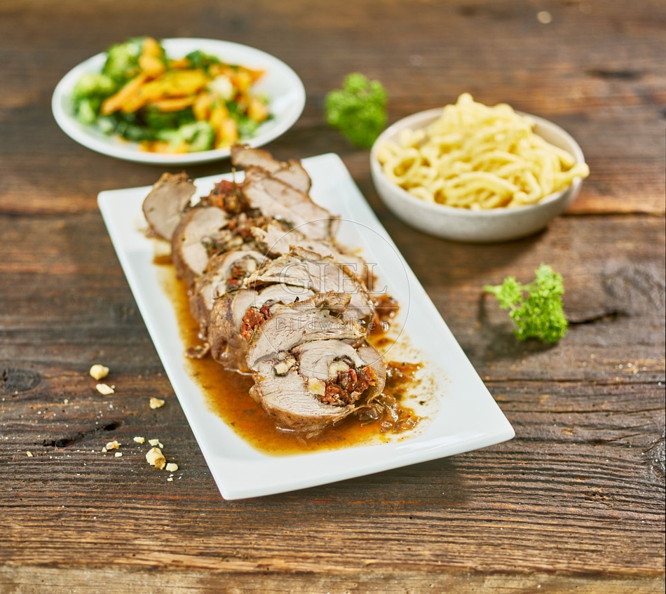 116778 Gefüllte Lammschulter, Lammrollbraten