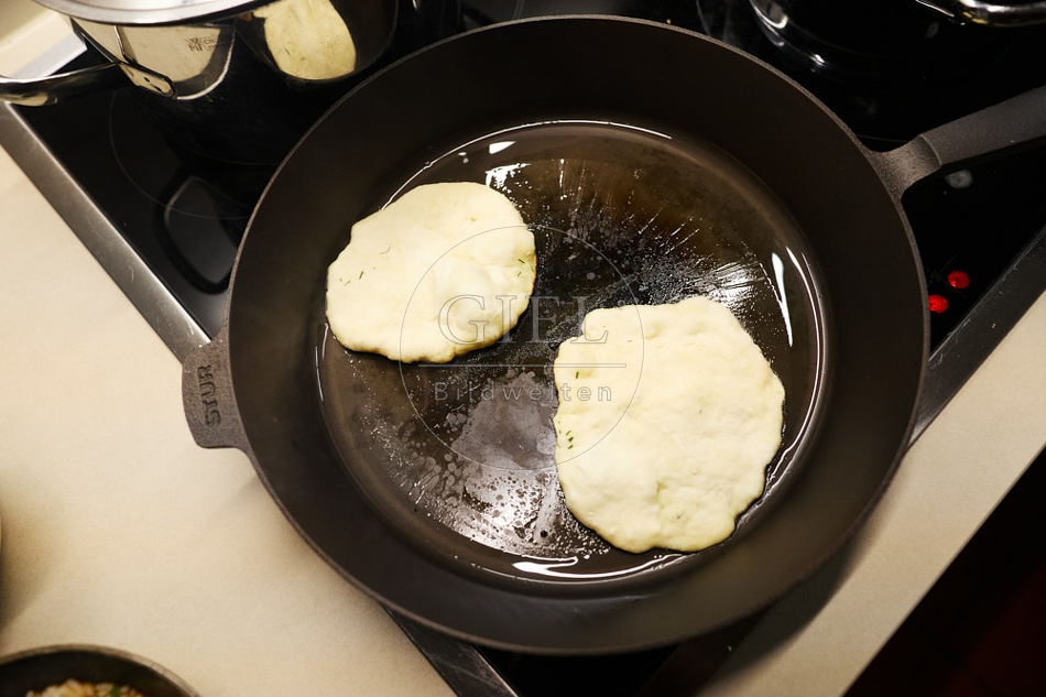 117322 Fladenbrot zubereiten